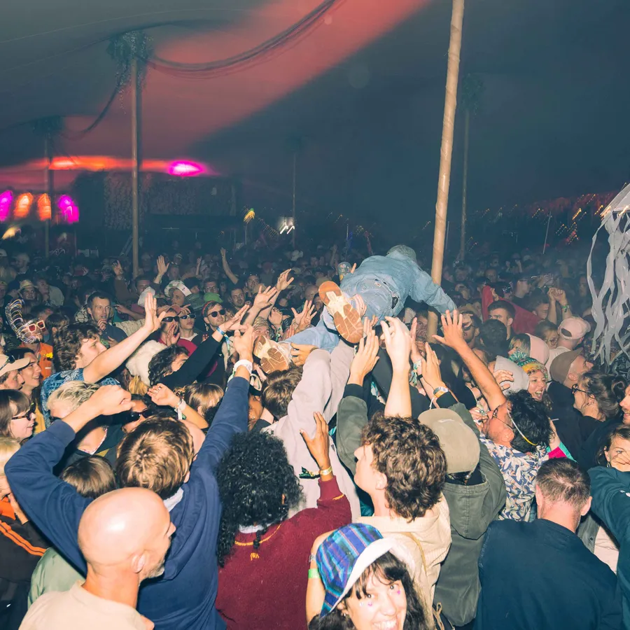Crowd at a Chai Wallahs show